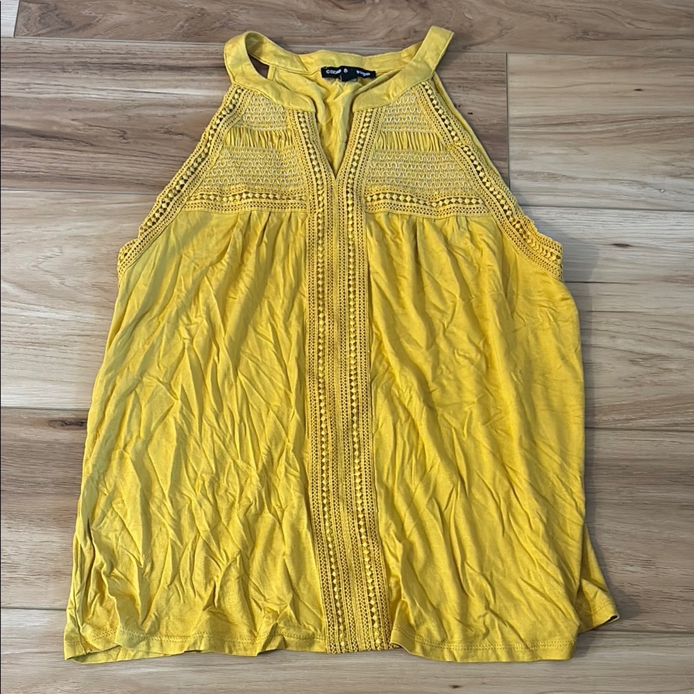 Cable & Gauge Yellow Sleeveless Blouse